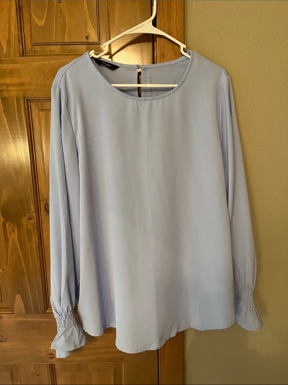 Women's Light Blue Long-Sleeve Blouse with Smocked Cuffs